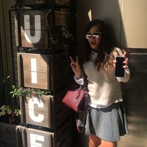 Meet your Posher, Angelika